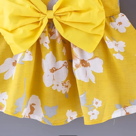 NEW Yellow and White Dress with matching Bonnet - Picture 9 of 9
